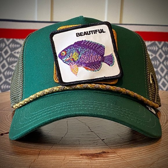 Goorin Bros. Limited Edition Trucker Hat - BEAUTIFUL - "Broken Camera" - Picture 1 of 7